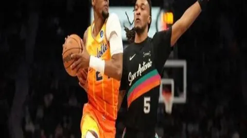 《独家揭秘：施洛特贝克或离队，多特紧锣密鼓追求塞内西加盟》